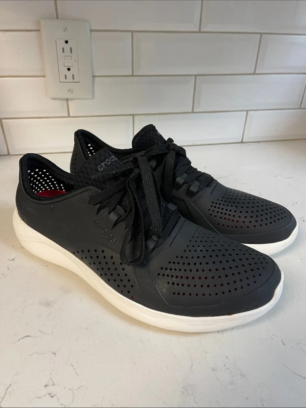 CROCS LITERIDE PACER LACE-UP SNEAKERS - Size 12 Men’s Style # 204967 Black